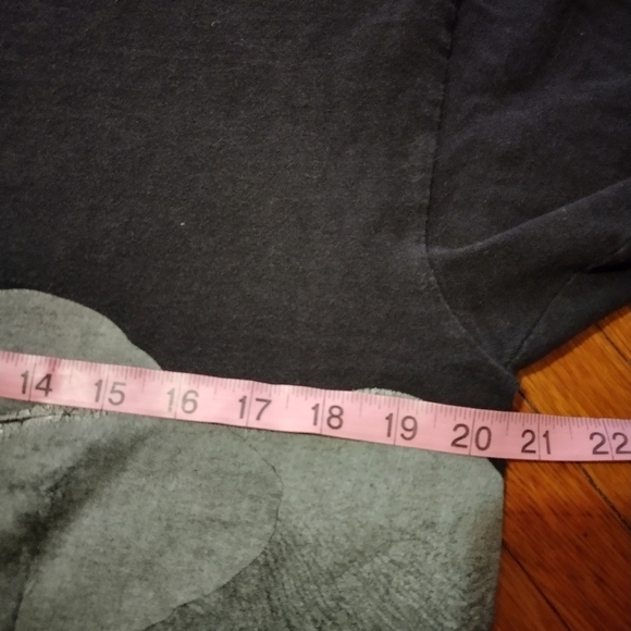 Vintage 1988 Harlequin Elephant single stitch shirt Women's Large - Picture 8 of 10